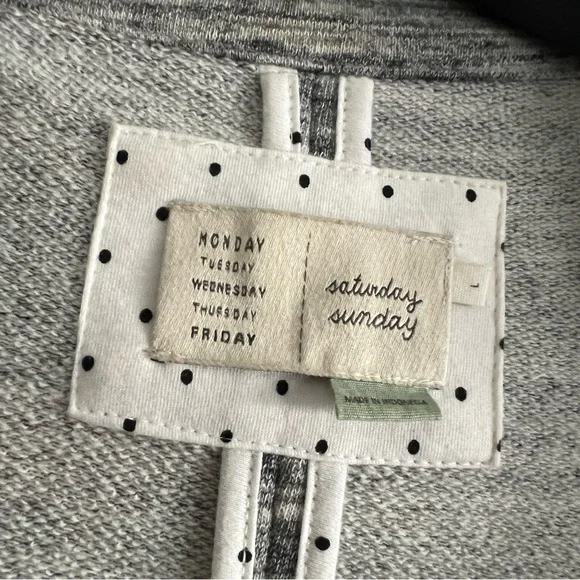 Anthropologie Saturday Sunday Gray Knit Open
Blazer Jacket - Picture 2 of 8